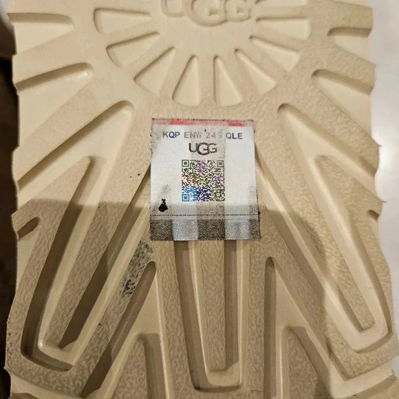 UGG Goldenstar Suede Slides Size 9 Color Beige - Picture 8 of 10